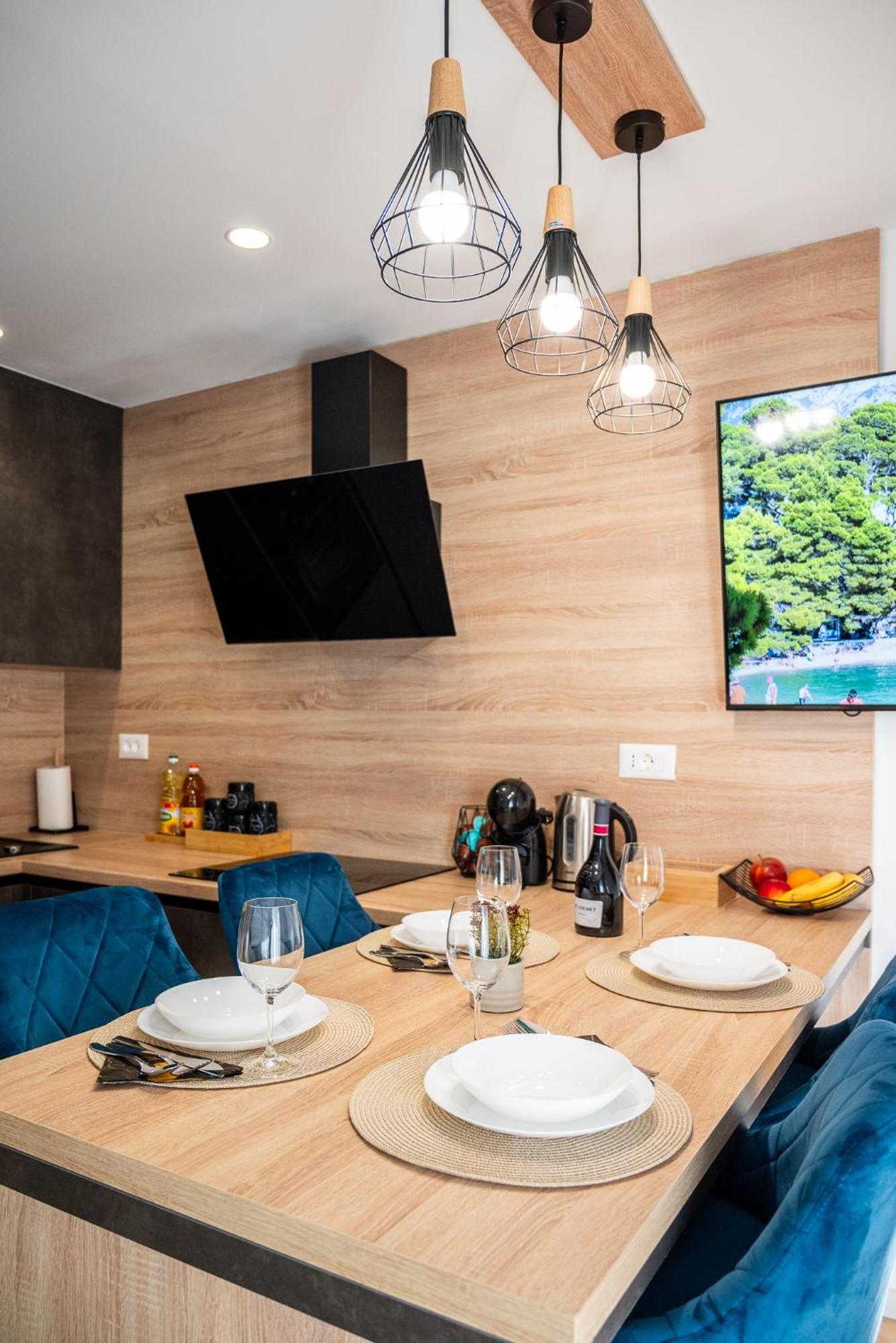 Apartments Deluxe Vucko Makarska Bagian luar foto